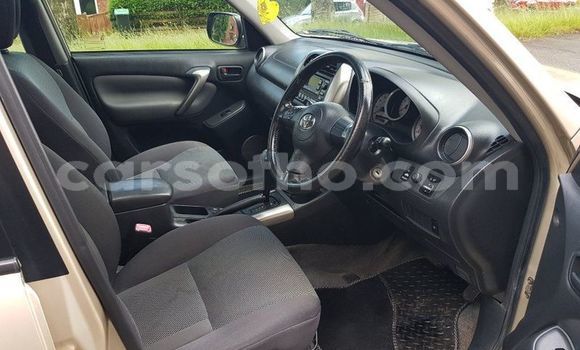 Buy Used Toyota RAV4 Other Car in Maseru in Maseru Buy Used Toyota RAV4 Other Car in Maseru in Maseru