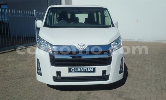 اشتري مستعمل Toyota Hiace Silver سيارة في Maseru في Maseru اشتري مستعمل Toyota Hiace Silver سيارة في Maseru في Maseru
