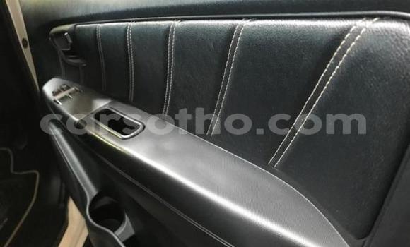 اشتري مستعمل Toyota Hilux White سيارة في Maseru في Maseru اشتري مستعمل Toyota Hilux White سيارة في Maseru في Maseru