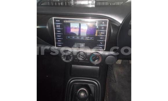 Acheter Occasion Voiture Toyota Hilux Blanc à Maputsoe, Leribe Acheter Occasion Voiture Toyota Hilux Blanc à Maputsoe, Leribe