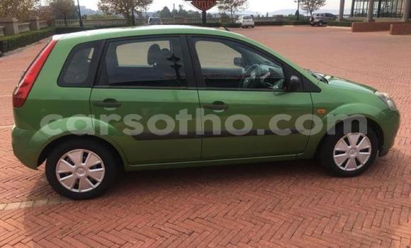 Acheter Occasion Voiture Ford Fiesta Vert à Maseru, Maseru Acheter Occasion Voiture Ford Fiesta Vert à Maseru, Maseru
