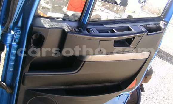 Acheter Occasion Utilitaire Iveco Cargo Bleu à Butha–Buthe, Thaba-Tseka Acheter Occasion Utilitaire Iveco Cargo Bleu à Butha–Buthe, Thaba-Tseka