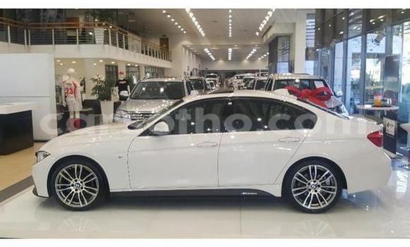 اشتري مستعمل BMW 3–Series White سيارة في Maputsoe في Leribe اشتري مستعمل BMW 3–Series White سيارة في Maputsoe في Leribe