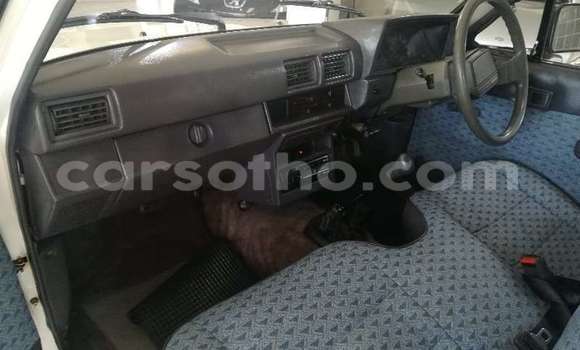 اشتري مستعمل Toyota Hilux White سيارة في Maseru في Maseru اشتري مستعمل Toyota Hilux White سيارة في Maseru في Maseru