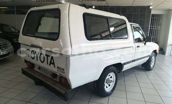 اشتري مستعمل Toyota Hilux White سيارة في Maseru في Maseru اشتري مستعمل Toyota Hilux White سيارة في Maseru في Maseru