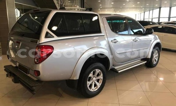 Acheter Occasion Voiture Mitsubishi Triton Gris à Maseru, Maseru Acheter Occasion Voiture Mitsubishi Triton Gris à Maseru, Maseru