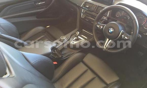 اشتري مستعمل BMW M4 Blue سيارة في Maseru في Maseru اشتري مستعمل BMW M4 Blue سيارة في Maseru في Maseru