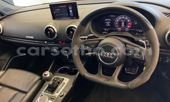 اشتري مستعمل Audi quattro Red سيارة في Maseru في Maseru اشتري مستعمل Audi quattro Red سيارة في Maseru في Maseru