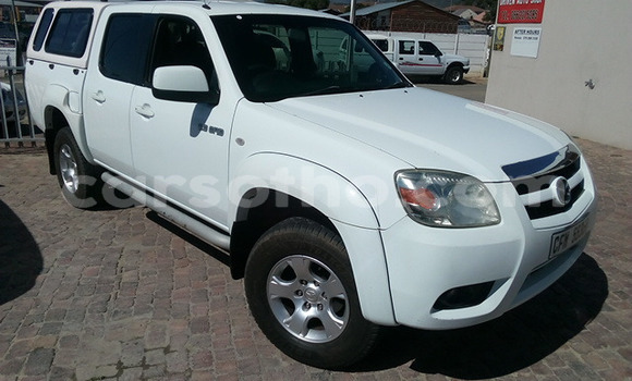 اشتري مستعمل Mazda BT-50 White سيارة في Maseru في Maseru اشتري مستعمل Mazda BT-50 White سيارة في Maseru في Maseru