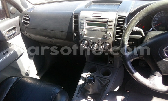 اشتري مستعمل Mazda BT-50 White سيارة في Maseru في Maseru اشتري مستعمل Mazda BT-50 White سيارة في Maseru في Maseru