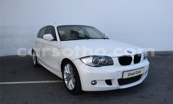 Acheter Occasion Voiture BMW 1er Blanc à Maseru, Maseru Acheter Occasion Voiture BMW 1er Blanc à Maseru, Maseru