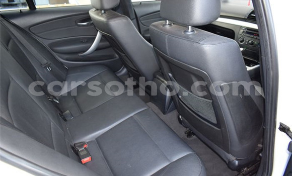 Acheter Occasion Voiture BMW 1er Blanc à Maseru, Maseru Acheter Occasion Voiture BMW 1er Blanc à Maseru, Maseru