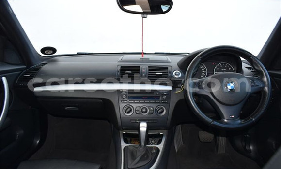 Acheter Occasion Voiture BMW 1er Blanc à Maseru, Maseru Acheter Occasion Voiture BMW 1er Blanc à Maseru, Maseru