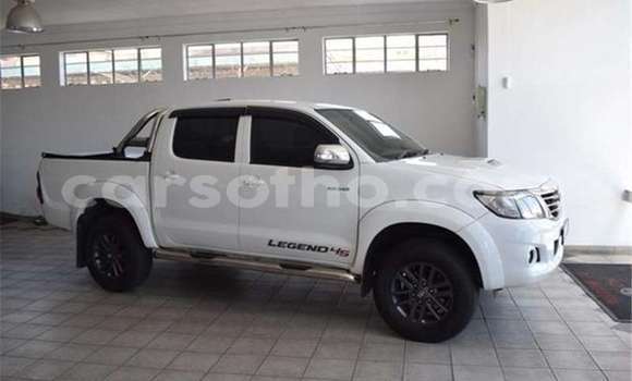 Acheter Occasion Voiture Toyota Hilux Blanc à Butha–Buthe, Thaba-Tseka Acheter Occasion Voiture Toyota Hilux Blanc à Butha–Buthe, Thaba-Tseka