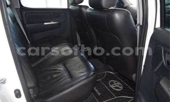 Acheter Occasion Voiture Toyota Hilux Blanc à Butha–Buthe, Thaba-Tseka Acheter Occasion Voiture Toyota Hilux Blanc à Butha–Buthe, Thaba-Tseka