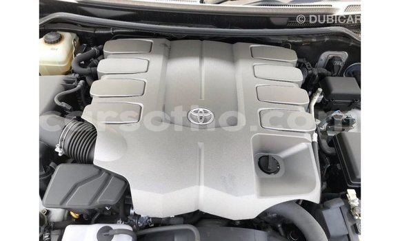 Buy Import Toyota Land Cruiser White Car in Import - Dubai in Maseru Buy Import Toyota Land Cruiser White Car in Import - Dubai in Maseru
