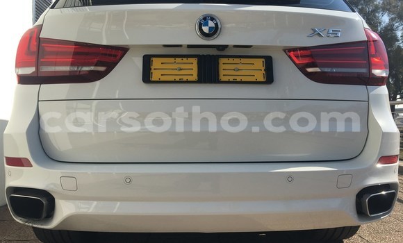 اشتري مستعمل BMW X5 M White سيارة في Mohale's Hoek في Mohale's Hoek اشتري مستعمل BMW X5 M White سيارة في Mohale's Hoek في Mohale's Hoek
