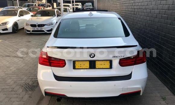Acheter Occasion Voiture BMW 3–Series Blanc à Maputsoe, Leribe Acheter Occasion Voiture BMW 3–Series Blanc à Maputsoe, Leribe