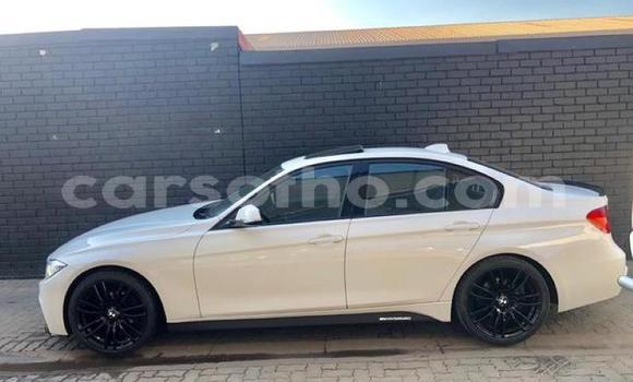 Acheter Occasion Voiture BMW 3–Series Blanc à Maputsoe, Leribe Acheter Occasion Voiture BMW 3–Series Blanc à Maputsoe, Leribe