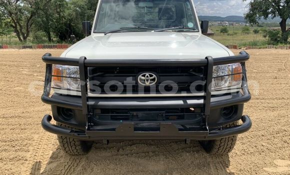 اشتري مستعمل Toyota Land Cruiser White سيارة في Maseru في Maseru اشتري مستعمل Toyota Land Cruiser White سيارة في Maseru في Maseru