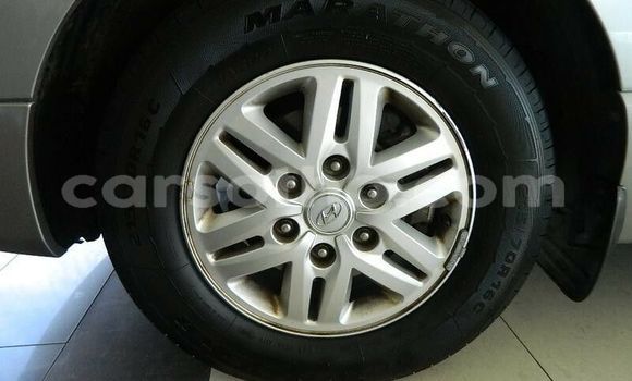 Acheter Occasion Voiture Hyundai H1 Gris à Maseru, Maseru Acheter Occasion Voiture Hyundai H1 Gris à Maseru, Maseru