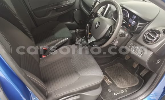 Acheter Occasion Voiture Renault Clio Bleu à Peka, Leribe Acheter Occasion Voiture Renault Clio Bleu à Peka, Leribe