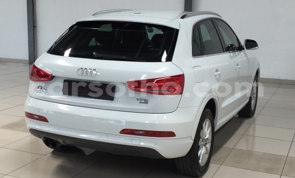 Sayi Na hannu Audi Q3 White Mota in Butha–Buthe a Thaba-Tseka Sayi Na hannu Audi Q3 White Mota in Butha–Buthe a Thaba-Tseka