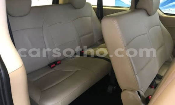 Acheter Occasion Voiture Hyundai H1 Gris à Maputsoe, Leribe Acheter Occasion Voiture Hyundai H1 Gris à Maputsoe, Leribe