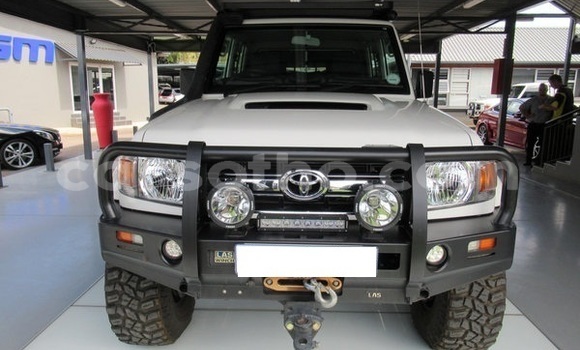 Sayi Na hannu Toyota Land Cruiser Prado Other Mota in Maputsoa a Leribe Sayi Na hannu Toyota Land Cruiser Prado Other Mota in Maputsoa a Leribe
