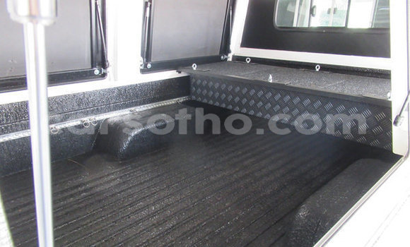 Sayi Na hannu Toyota Land Cruiser Prado Other Mota in Maputsoa a Leribe Sayi Na hannu Toyota Land Cruiser Prado Other Mota in Maputsoa a Leribe