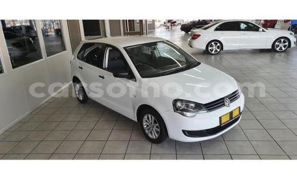 Acheter Occasion Voiture Volkswagen Polo Blanc à Maseru, Maseru Acheter Occasion Voiture Volkswagen Polo Blanc à Maseru, Maseru