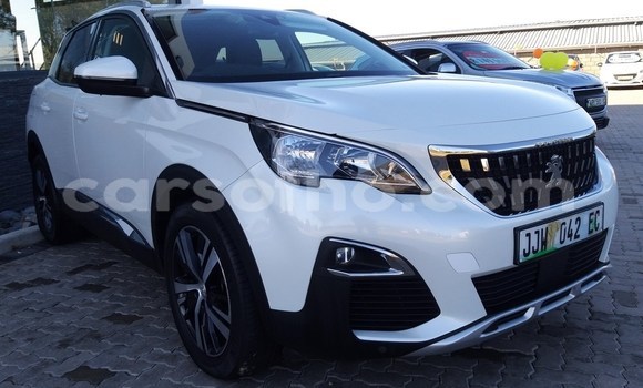 Sayi Na hannu Peugeot 3008 White Mota in Mokhotlong a Berea