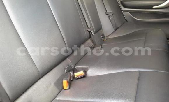 Sayi Na hannu BMW 1–Series White Mota in Hlotse a Leribe Sayi Na hannu BMW 1–Series White Mota in Hlotse a Leribe