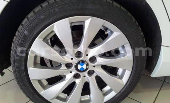 Sayi Na hannu BMW 1–Series White Mota in Hlotse a Leribe Sayi Na hannu BMW 1–Series White Mota in Hlotse a Leribe