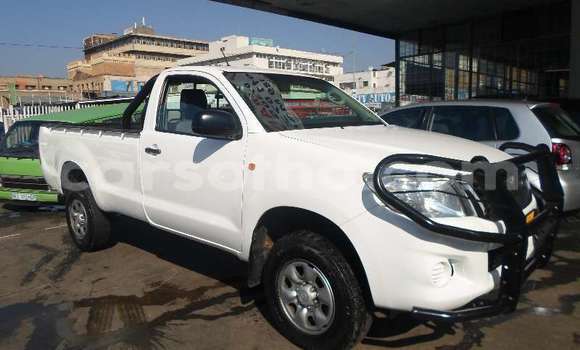 Acheter Occasion Voiture Toyota Hilux Blanc à Maseru, Maseru Acheter Occasion Voiture Toyota Hilux Blanc à Maseru, Maseru