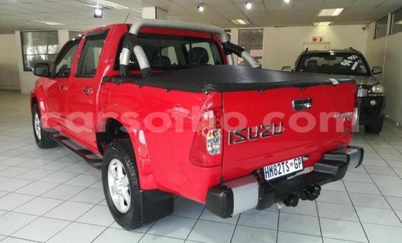 اشتري مستعمل Isuzu KB Red سيارة في Hlotse في Leribe اشتري مستعمل Isuzu KB Red سيارة في Hlotse في Leribe