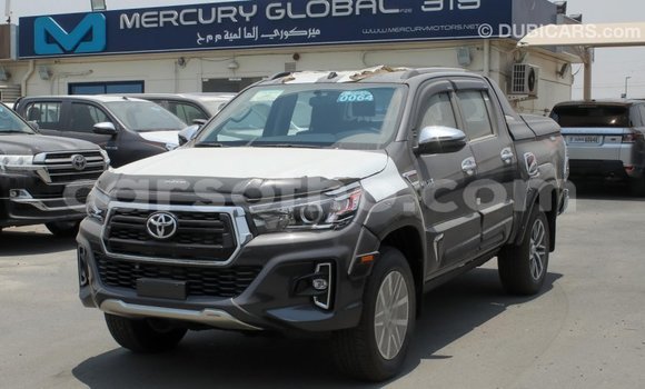 اشتري Imported Toyota Hilux Black سيارة في Import - Dubai في Maseru اشتري Imported Toyota Hilux Black سيارة في Import - Dubai في Maseru