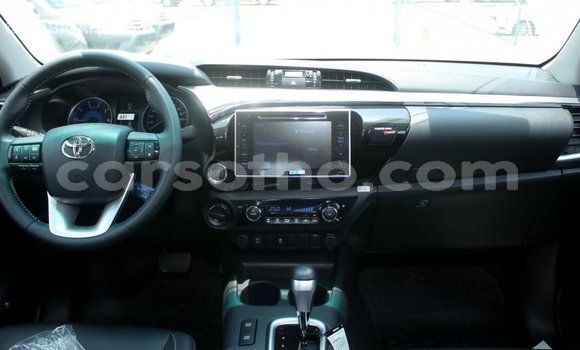 اشتري Imported Toyota Hilux Black سيارة في Import - Dubai في Maseru اشتري Imported Toyota Hilux Black سيارة في Import - Dubai في Maseru