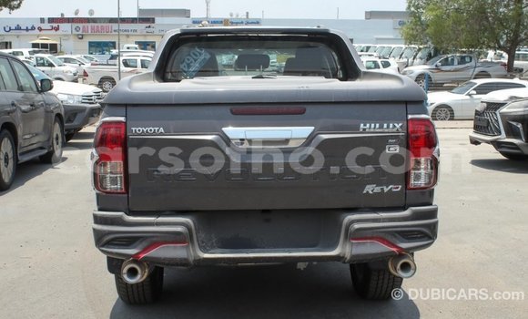 اشتري Imported Toyota Hilux Black سيارة في Import - Dubai في Maseru اشتري Imported Toyota Hilux Black سيارة في Import - Dubai في Maseru