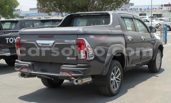 اشتري Imported Toyota Hilux Black سيارة في Import - Dubai في Maseru اشتري Imported Toyota Hilux Black سيارة في Import - Dubai في Maseru
