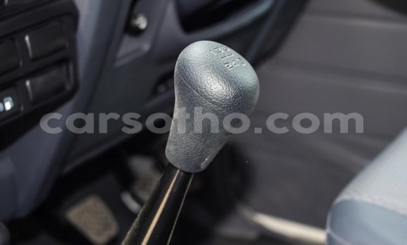 Acheter Neuf Voiture Toyota Land Cruiser Blanc à Butha Buthe, Butha-Buthe Acheter Neuf Voiture Toyota Land Cruiser Blanc à Butha Buthe, Butha-Buthe