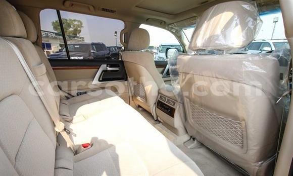 Acheter Neuf Voiture Toyota Land Cruiser Noir à Butha Buthe, Butha-Buthe Acheter Neuf Voiture Toyota Land Cruiser Noir à Butha Buthe, Butha-Buthe