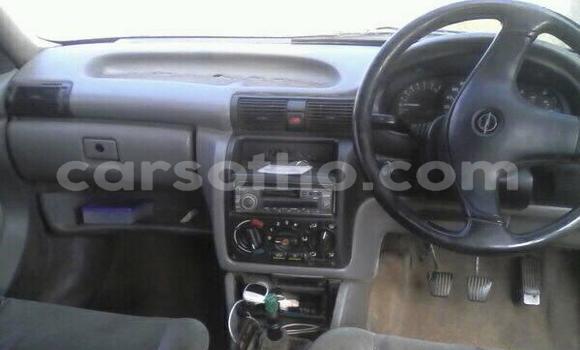 Acheter Occasion Voiture Opel Astra Rouge à Maseru, Maseru Acheter Occasion Voiture Opel Astra Rouge à Maseru, Maseru