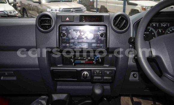 Acheter Neuf Voiture Toyota Land Cruiser Blanc à Butha Buthe, Butha-Buthe Acheter Neuf Voiture Toyota Land Cruiser Blanc à Butha Buthe, Butha-Buthe