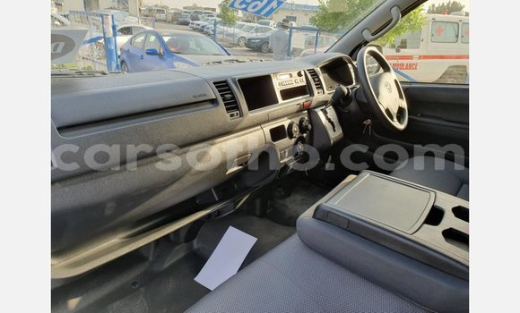 Acheter Neuf Voiture Toyota Hiace Blanc à Butha Buthe, Butha-Buthe Acheter Neuf Voiture Toyota Hiace Blanc à Butha Buthe, Butha-Buthe