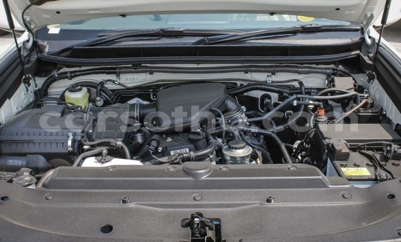 Acheter Neuf Voiture Toyota Prado Blanc à Butha Buthe, Butha-Buthe Acheter Neuf Voiture Toyota Prado Blanc à Butha Buthe, Butha-Buthe