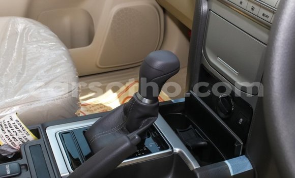 Acheter Neuf Voiture Toyota Prado Noir à Butha Buthe, Butha-Buthe Acheter Neuf Voiture Toyota Prado Noir à Butha Buthe, Butha-Buthe