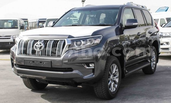 Acheter Neuf Voiture Toyota Prado Noir à Butha Buthe, Butha-Buthe Acheter Neuf Voiture Toyota Prado Noir à Butha Buthe, Butha-Buthe