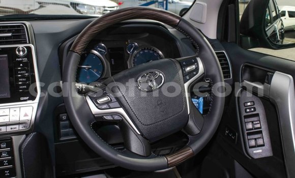 Acheter Neuf Voiture Toyota Prado Noir à Butha Buthe, Butha-Buthe Acheter Neuf Voiture Toyota Prado Noir à Butha Buthe, Butha-Buthe