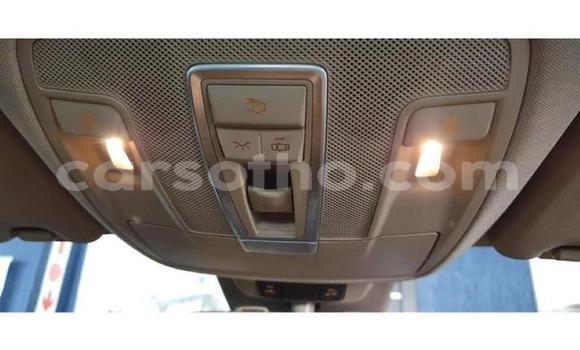 Sayi Na hannu Mercedes-Benz M-klasse AMG White Mota in Maseru a Maseru Sayi Na hannu Mercedes-Benz M-klasse AMG White Mota in Maseru a Maseru